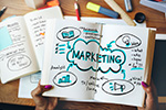 Welche Maßnahmen unterstützen das lokale Marketing?